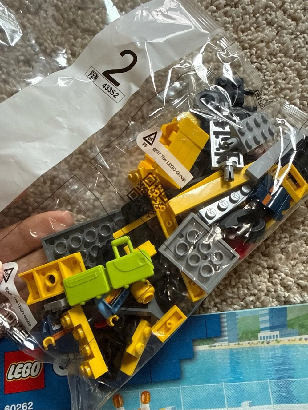 Lego Green and White City Bus with Yellow Accessory Pieces